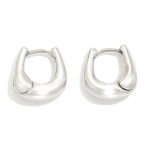 Wholesale dainty Rounded Square Hinged Huggie Hoop Earrings D