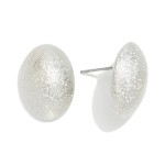 Wholesale textured Metal Oval Stud Earrings L