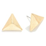 Wholesale textured Metal Pyramid Oversized Stud Earrings W