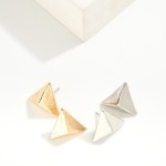 Wholesale textured Metal Pyramid Oversized Stud Earrings W