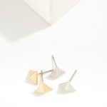 Wholesale textured Metal Pyramid Stud Earrings W