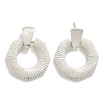 Wholesale ribbed Metal Hexagon Door Knocker Drop Earrings L