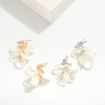 Wholesale pearlescent Flower Post Drop Earrings Metal Knot Post Rhinestone Accen