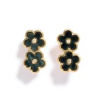 Wholesale pearlescent Flower Earrings Rhinestone Accents L