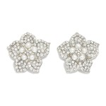 Wholesale rhinestone Studded Flower Drop Earrings Pearl Details L