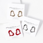 Wholesale hollow Heart Stud Earrings L