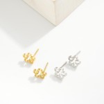 Wholesale metal Hollow Flower Stud Earrings L