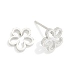 Wholesale metal Hollow Flower Stud Earrings L