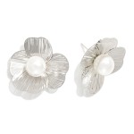 Metal Tone Flower Stud Earrings Featuring Pearl Detail 

- 18K Gold Dipped
- Sterling Silver Post 
- Approximately .75" L
