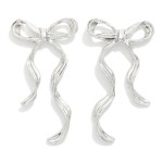 Wholesale textured Metal Long Bow Earrings L