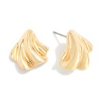 Wholesale fanned Metal Stud Earrings L