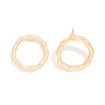 Wholesale wavy Metal Circle Post Drop Earring L