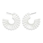 Wholesale cut Out Metal Hoop Earrings L