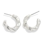 Wholesale twisted Metal Hoop Earrings D