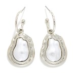 Wholesale baroque Pearl Metal Border Drop Hoop Earrings L