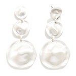 Wholesale graduated Disc Drop Earrings linking three hammered metal discs grow s