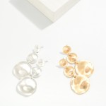 Wholesale graduated Disc Drop Earrings linking three hammered metal discs grow s