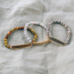 Wholesale natural stone beaded stretch bracelet faux leather Be Happy engraved d