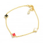 Gold Dipped Dainty Chain Link Bracelet With Clover Stations 

- Approximately 3" L
- Extender .75