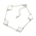 Wholesale chain Link Bracelet Pearlescent Clover Stations D