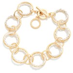Wholesale textured Circle Link Toggle Bracelet made interlocking round rings twi