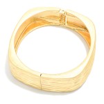 Wholesale ridged Square Hinged Bangle Bracelet soft cornered textured ribbed fin
