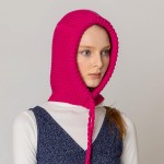 Do Everything In Love Knit Detachable Hood With Tassels 

- One Size Fits Most 
- 100% Acrylic 
