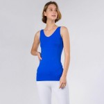 Wholesale women s Seamless Reversible V Neck Tank Top shoulder straps V neckline