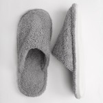 Wholesale comfy Luxe Slide Slippers US Women s Polyester Rubber Sole