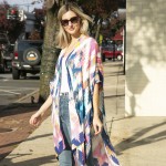 Wholesale lightweight Abstract Diamond Pattern Kimono One Fits Most Viscose