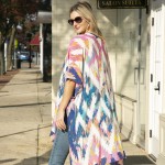 Wholesale lightweight Abstract Diamond Pattern Kimono One Fits Most Viscose
