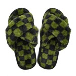 Checkered Criss Cross Slide On Slippers.

- Rubber Sole
- S: 6-7 / M: 8-9 / L: 10-11