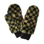 Faux Fur Checkered Mittens With Fold-Over Finger Covering.

- Lined Inside
- One Size Fits Most
- 100% Polyester