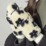 Wholesale faux Fur Flower Print Mittens Fold Finger Covering Lined Inside One Fi