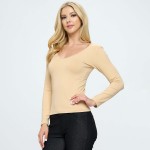 Women’s Seamless Reversible V-Neck Long Sleeve Top

- One Size Fits Most 0-14
- Seamless design
- Long sleeve
- Reversible
- Smooth
- Flattering
- Stretchy
-  92% Nylon / 8% Spandex