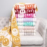 Wholesale super Soft Jacquard Smile Print Comfy Luxe Knit Blanket Softest Throw