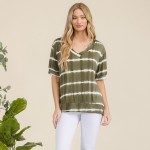 Wholesale women s Striped Short Sleeve Top Oversized Silhouette Side Slit Accent