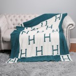Wholesale super Soft Jacquard Comfy Luxe Reversible H Print Blanket Extra Plush