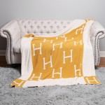 Wholesale super Soft Jacquard Comfy Luxe Reversible H Print Blanket Extra Plush
