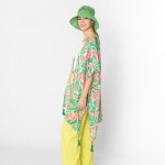 Do Everything In Love Painted Leaf Print Kimono With Tassel & Tinsel Details

- One Size Fits Most (0-14)
- 100% Polyester