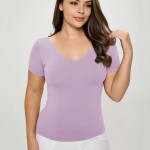 Wholesale women s Plus Seamless Reversible V Neck Short Sleeve Top Fitted Silhou