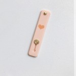 Adhesive Cell Phone Holder

- Approximately 4" L

*Pull Up On Heart To Extend The Handle 