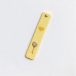 Wholesale adhesive Cell Phone Holder L Pull Up Heart Extend Handle