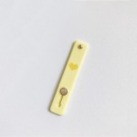 Adhesive Cell Phone Holder

- Approximately 4" L

*Pull Up On Heart To Extend The Handle 