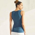 Wholesale women s U Neck Solid Seamless Tank One Fits Most Nylon Spandex