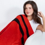 Wholesale solmere Blanket Game Day Blanket Wrap yourself pure indulgence Solmere
