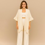 Do Everything In Love Solid Kimono With Ruffle Sleeves 

- One Size Fits Most (0-14)
- L 31.5 x W 33.5
- 100% Acrylic
