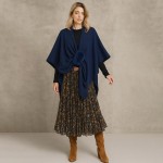 Do Everything In Love Solid Ruana With Fur Strap 

- One size Fits Most (0-14)
- L 28.3" x W 37.4"
- 100% Acrylic
