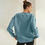 Wholesale women s Cozy Fleece Oversized Sweatshirt Soft fleece fabric Dropped sh
