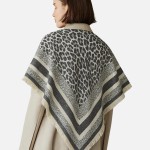 Wholesale do Everything Love Leopard Print Scarf Fringed Edge Polyester